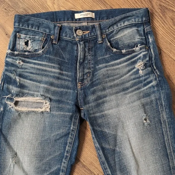 Mossy Vintage Jeans, distressed raw ham, size 27
